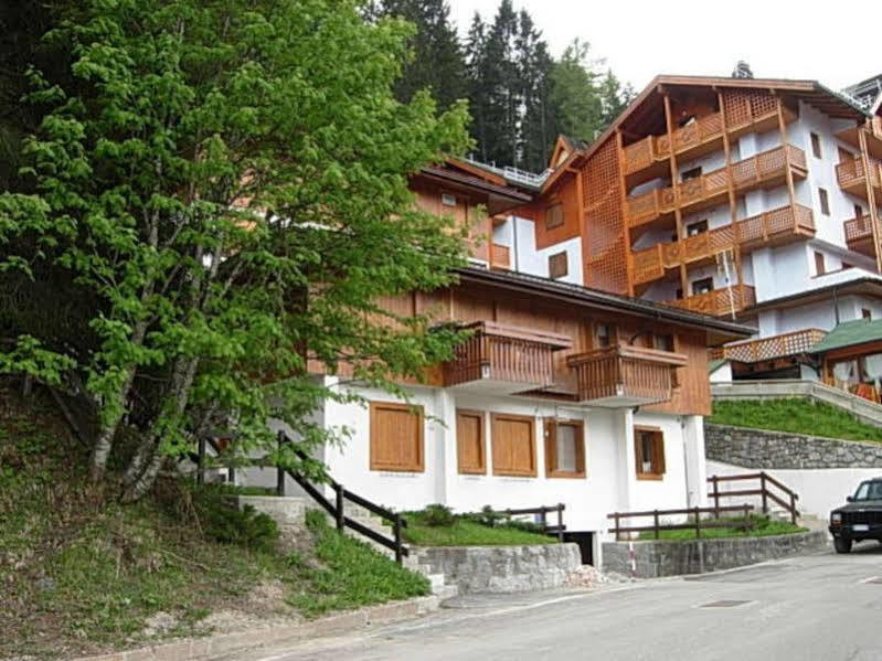 Immobiliare Folgarida Apartments Exterior foto